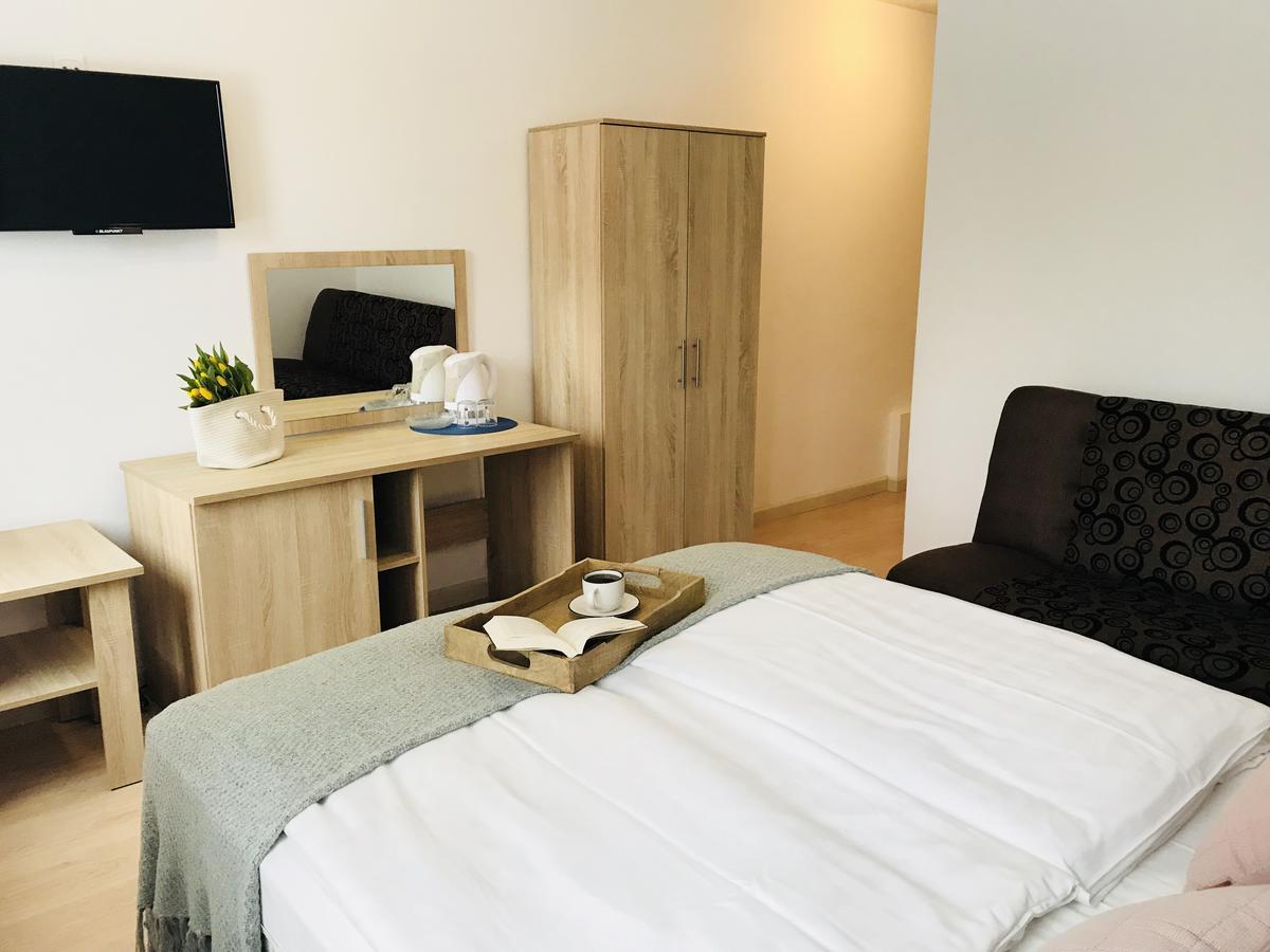 Azalia Bed & Breakfast Ustronie Morskie Exterior foto