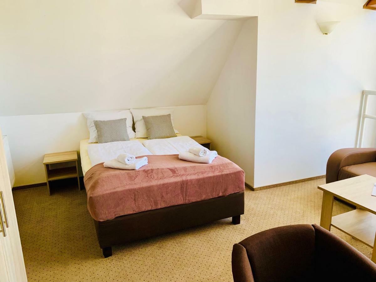 Azalia Bed & Breakfast Ustronie Morskie Exterior foto