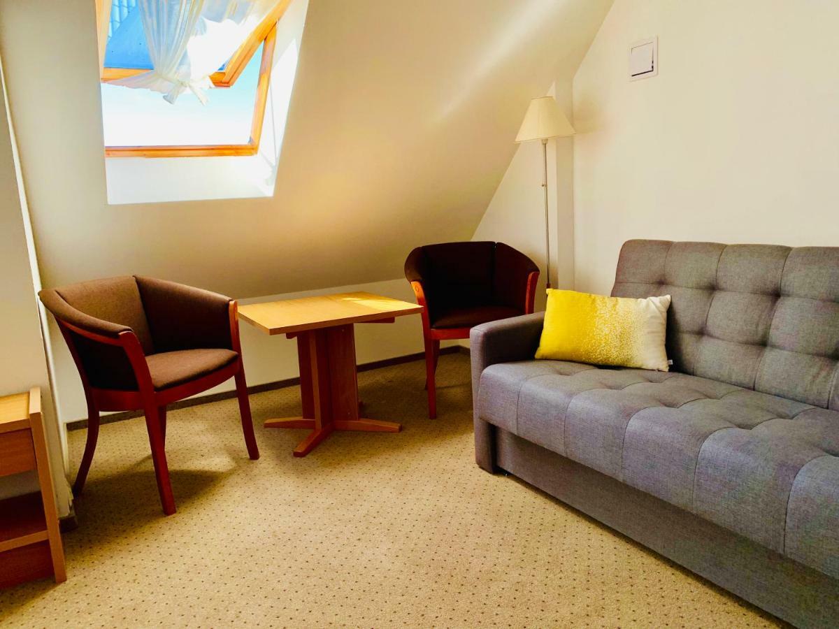 Azalia Bed & Breakfast Ustronie Morskie Exterior foto