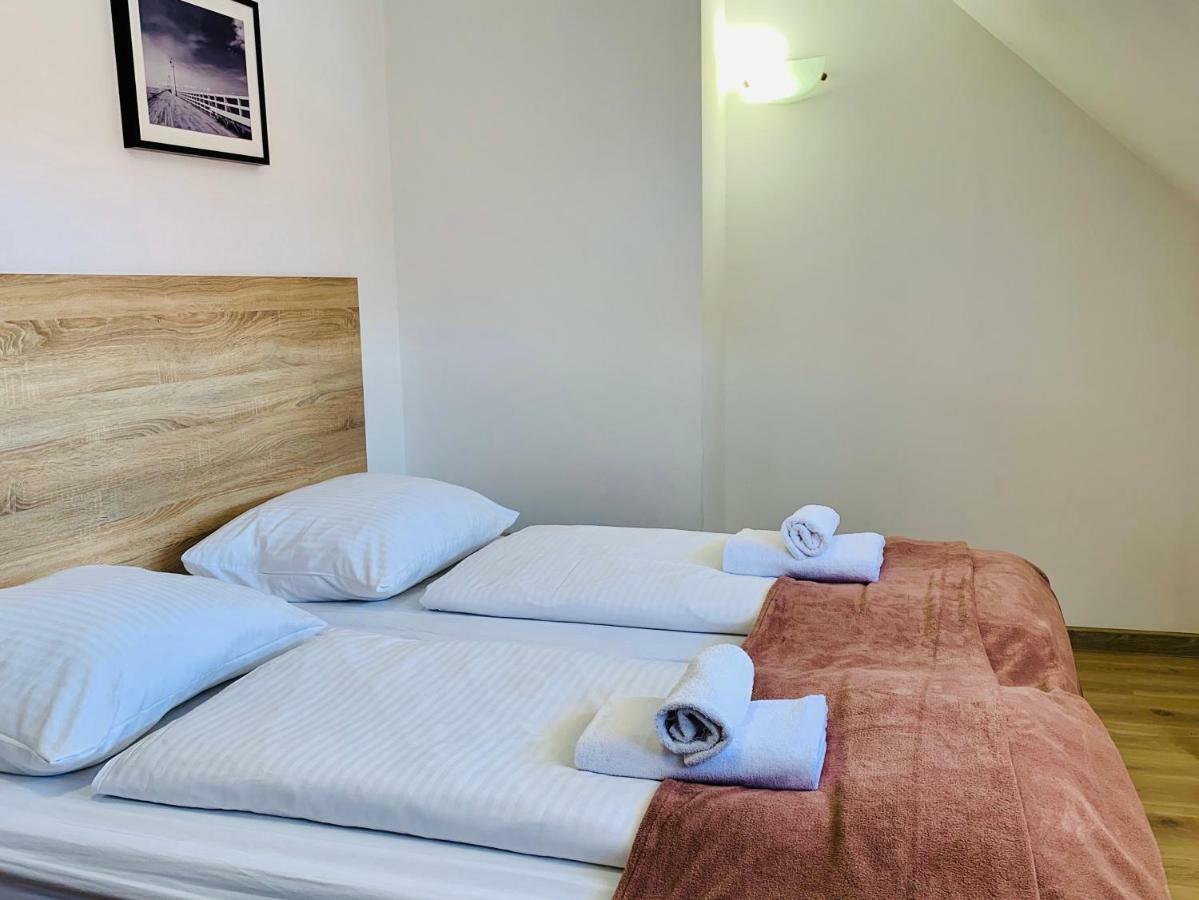 Azalia Bed & Breakfast Ustronie Morskie Exterior foto